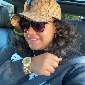 Meet your Posher, Daisy